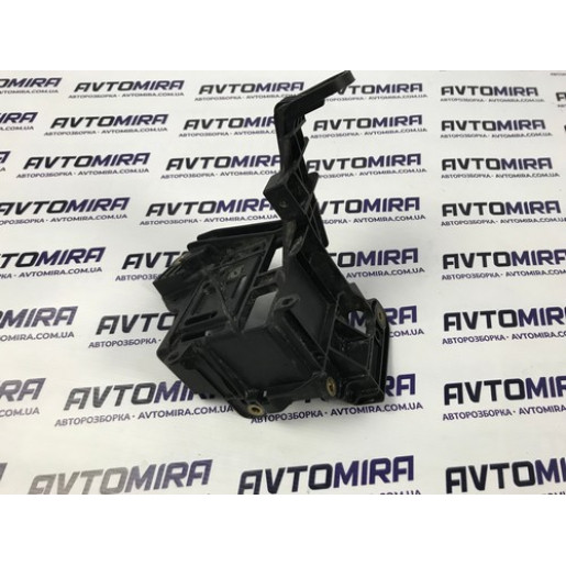 Кронштейн блока Opel Astra H 2004-2010 329510614